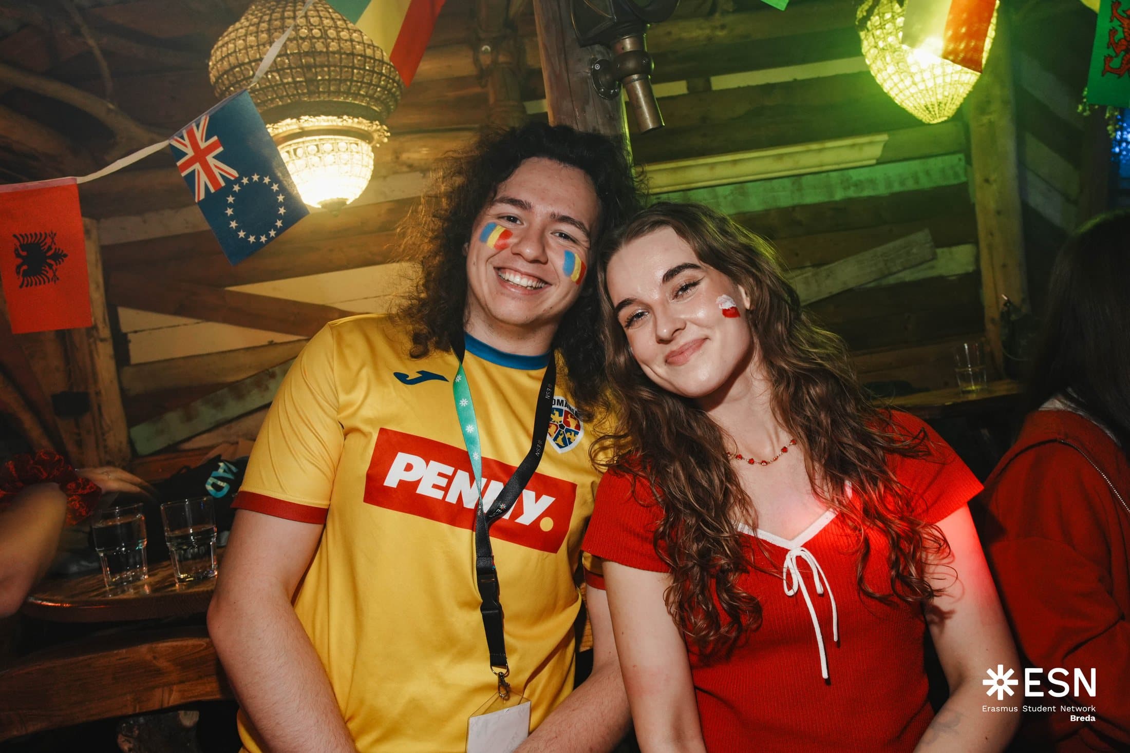 Two international students together at an ESN flag party