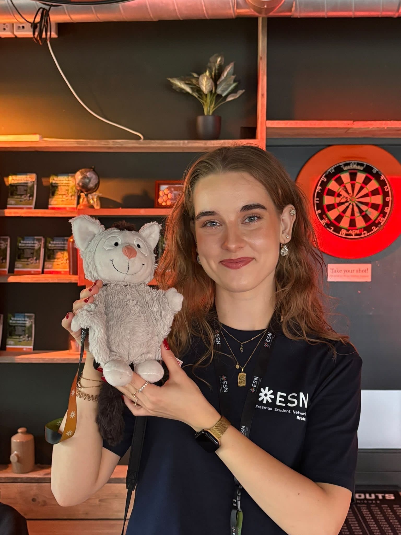 Kinga with the ESN Breda mascot
